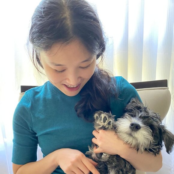 Meet your Posher, Hannah - Picture 1 of 1